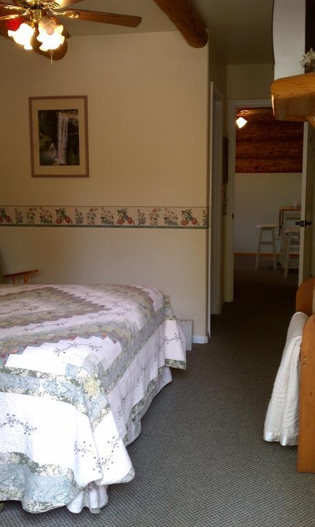 Nature'S Inn Bed And Breakfast Ahwahnee Habitación foto